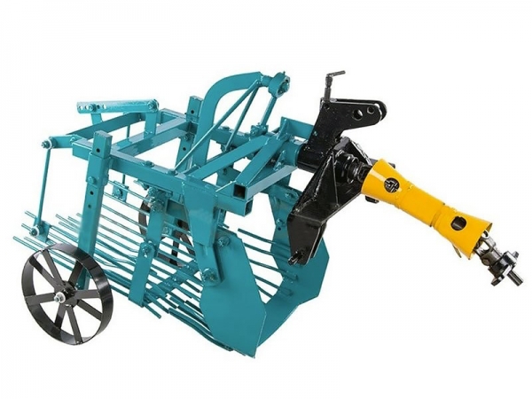 Картофелекопалка ККМ-3 оснащенная приводом САЗ ФР-00710-Б Картофелекопалка ККМ-3 оснащенная приводом САЗ ФР-00710-Б